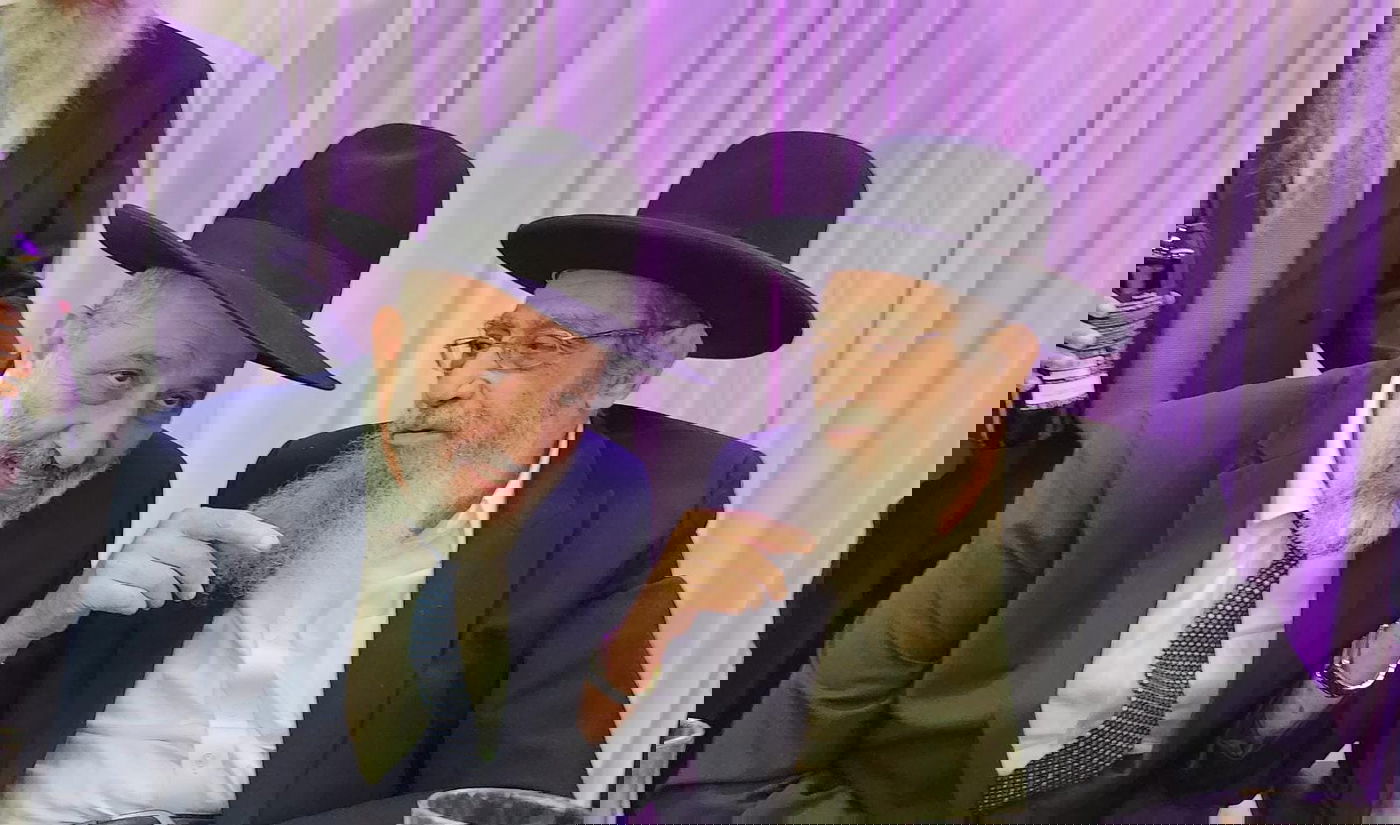 תיעוד: חתונת נכדם של הגר"י כהן והגר"ש בן שלמה