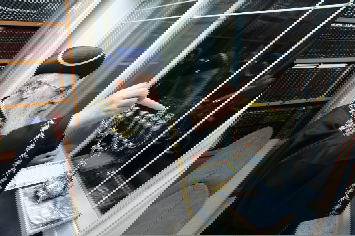 תיעוד: הראשון לציון בהדלקת נר שני של חנוכה