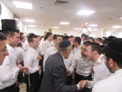 מוצאי שבת בישיבת אור ישראל