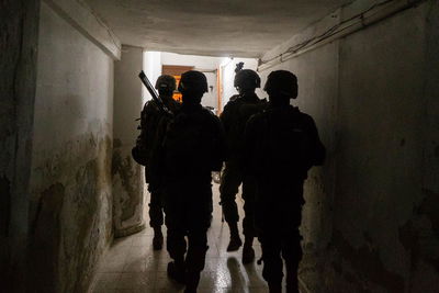 13 מבוקשים נעצרו: ירי בוצע לעבר הלוחמים