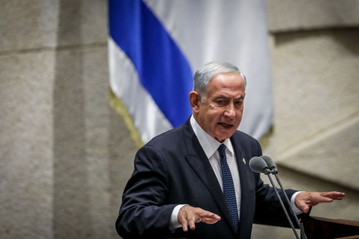 "סכנה לדמוקרטיה?" נתניהו עונה לעיתון "קברתם את השואה"