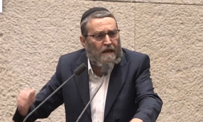 "שקרנים שכמוכם, אנשי תקשורת ודוקטורים לחינוך": גפני זעם במליאה