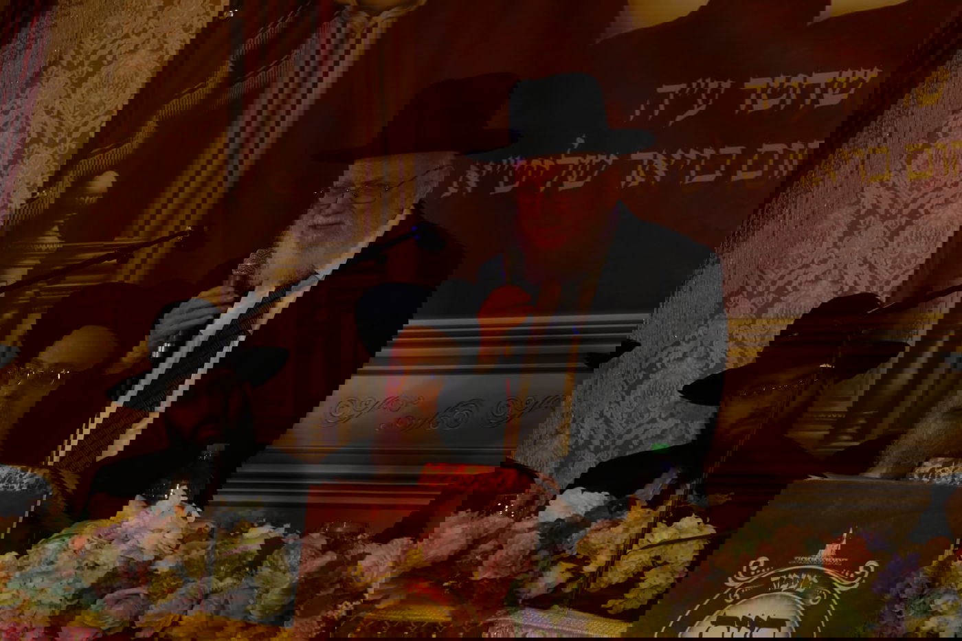 תיעוד: הבחורים סיימו ש"ס לעילוי נשמת בתו ראש הישיבה