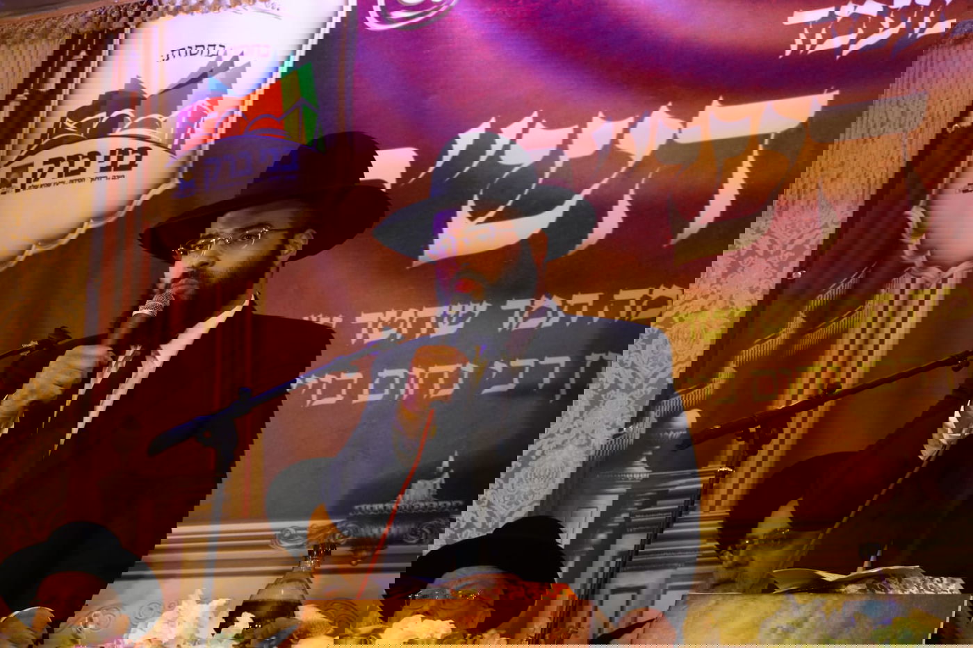 תיעוד: הבחורים סיימו ש"ס לעילוי נשמת בתו ראש הישיבה