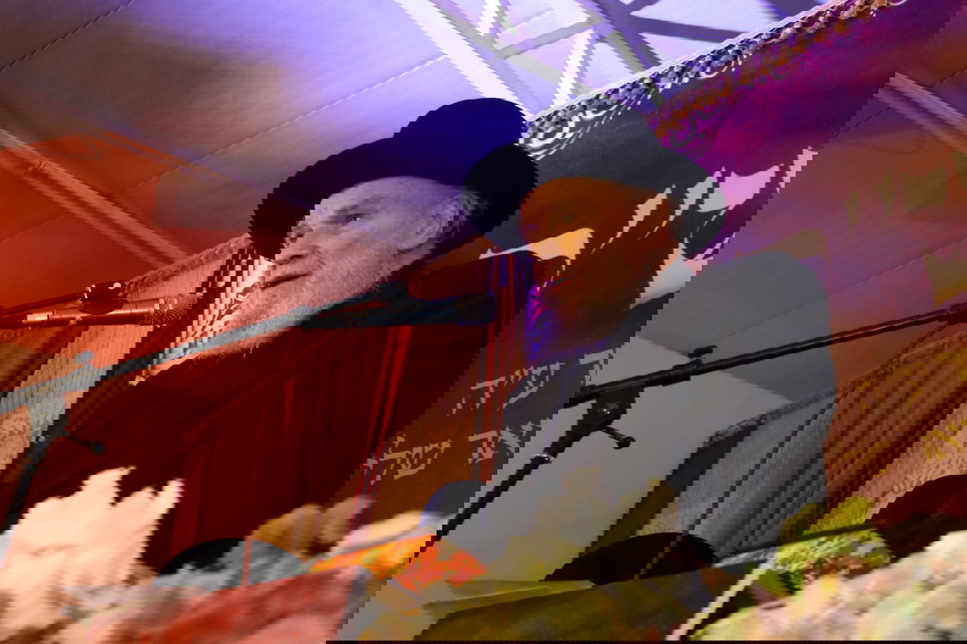 תיעוד: הבחורים סיימו ש"ס לעילוי נשמת בתו ראש הישיבה