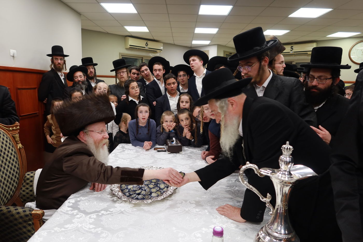 הדלקת נר חנוכה ויום ההצלה בקרעטשניף קרית גת