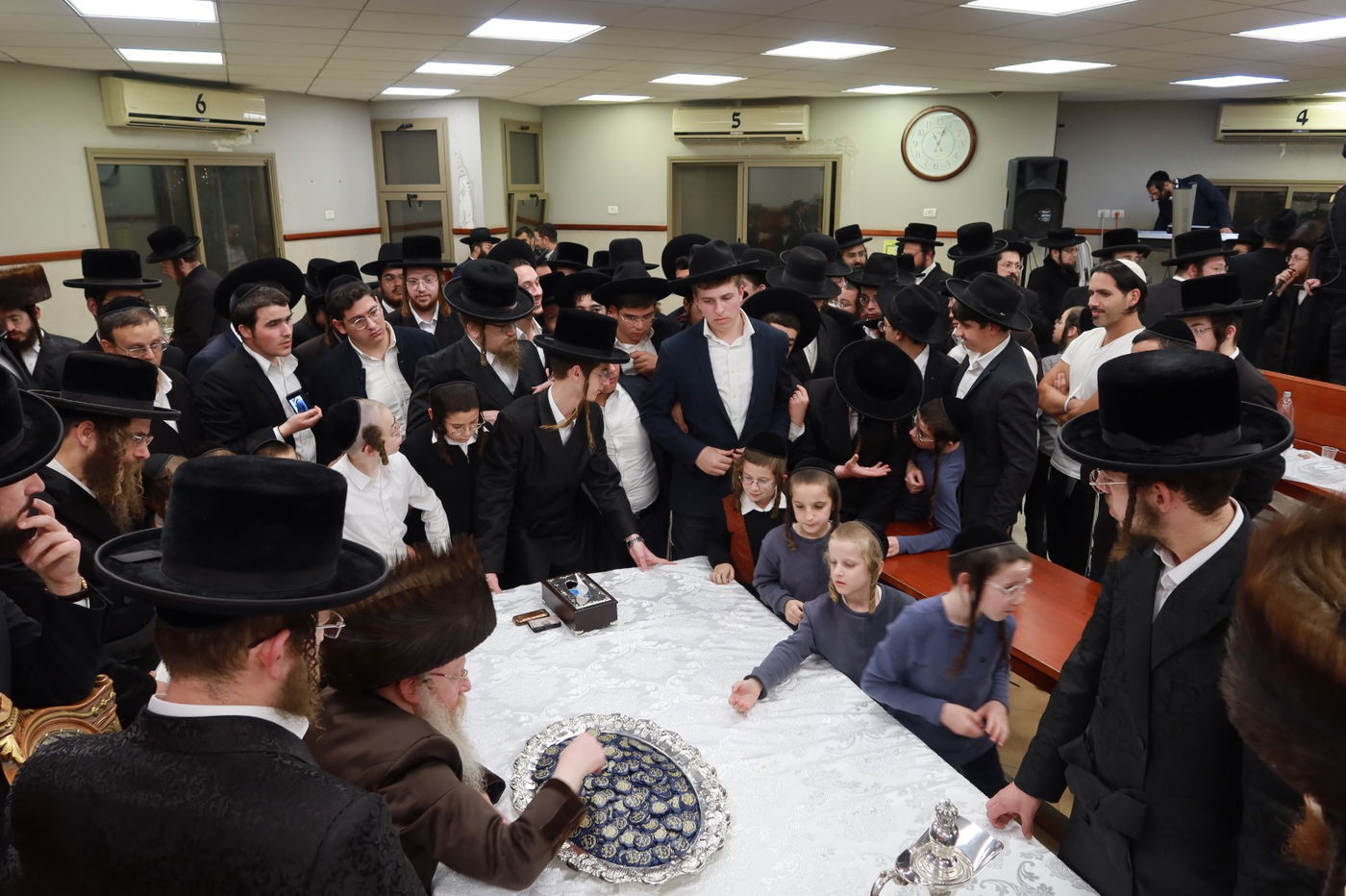 הדלקת נר חנוכה ויום ההצלה בקרעטשניף קרית גת