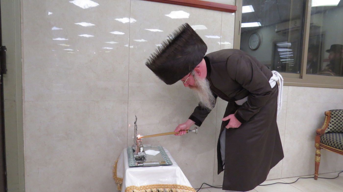 הדלקת נר חנוכה ויום ההצלה בקרעטשניף קרית גת