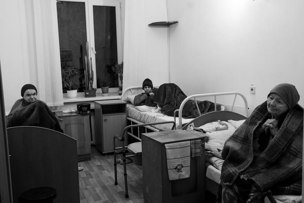 בצל המלחמה: הדלקת נרות חנוכה באוקראינה