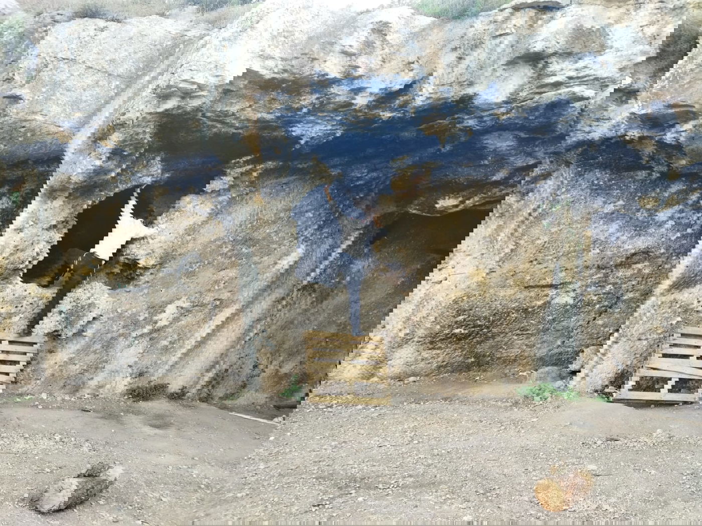 מבקרים במערת הנזירים - מערת רשב"י, השבוע