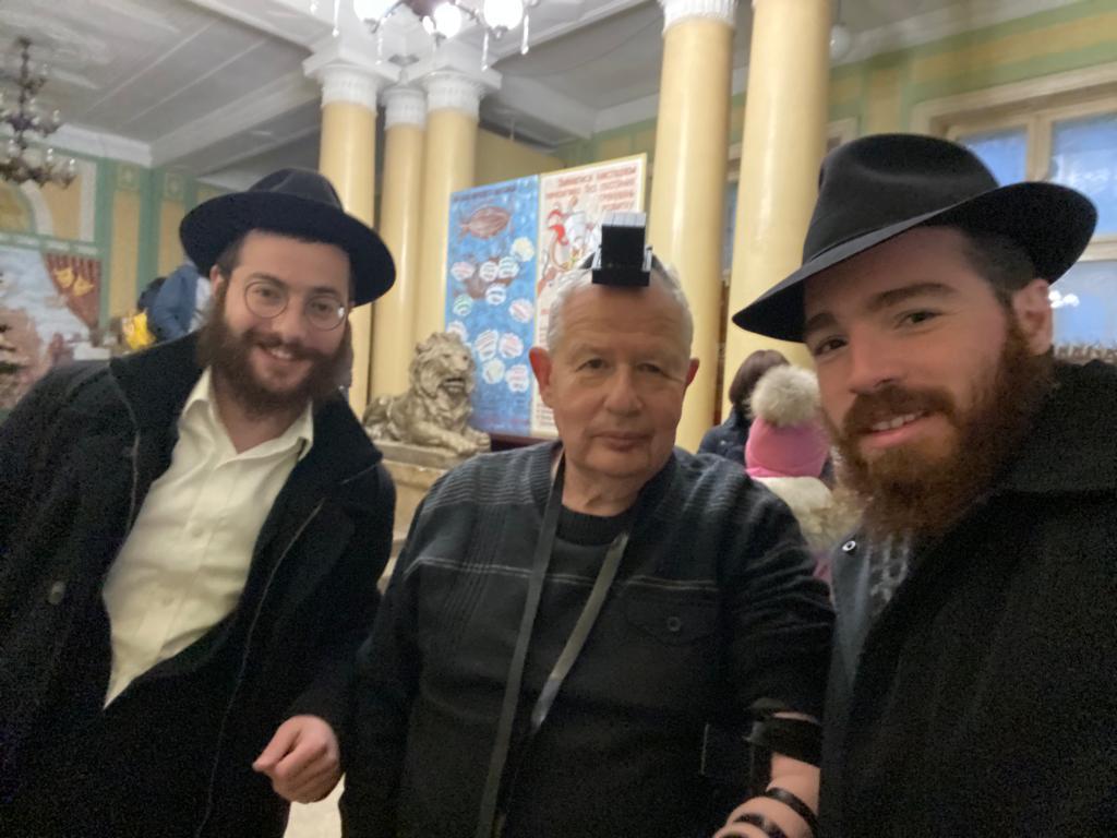 טנקים באוקראינה, לא מה שחשבתם: המבצע החב"די בלב המדינה הבוערת