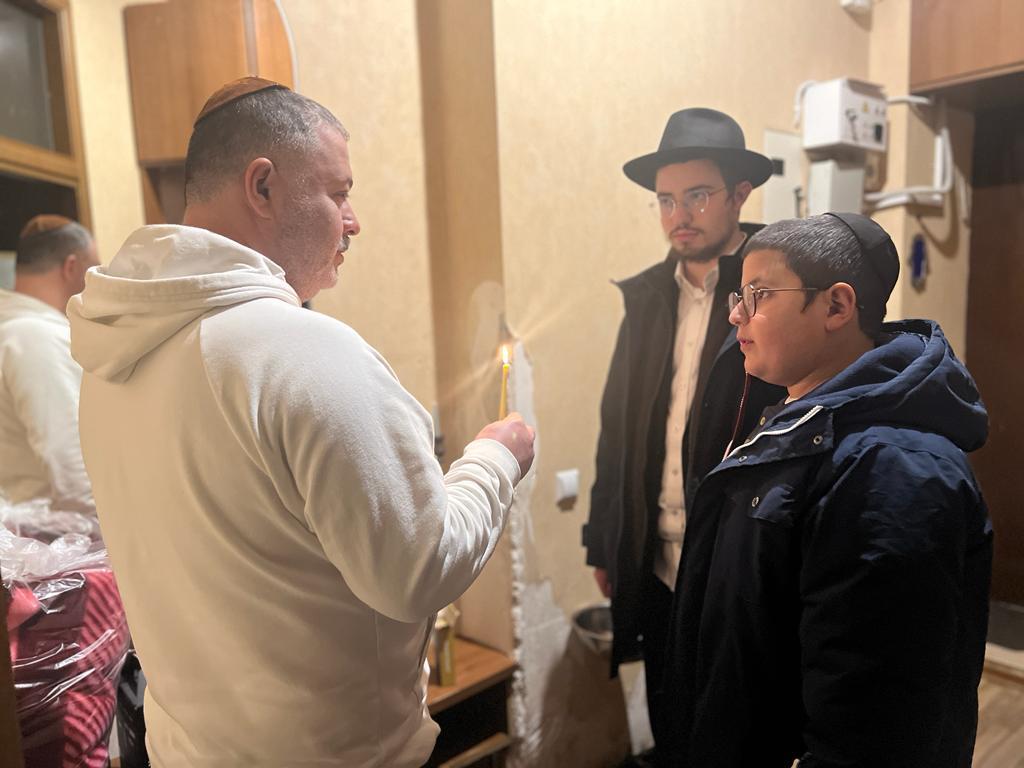 טנקים באוקראינה, לא מה שחשבתם: המבצע החב"די בלב המדינה הבוערת