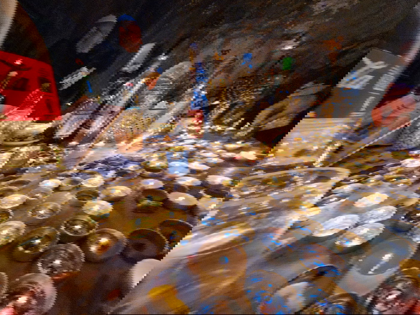 נשים בוכות ב'נשמת', גברים רוקדים ב'תיקון הכללי' | תיעוד מדליק