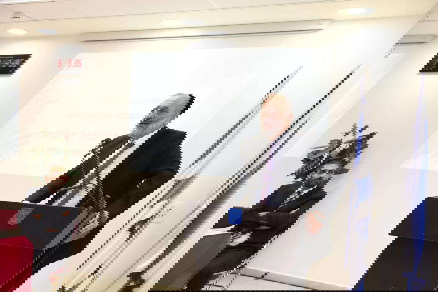 השר מלכיאלי נכנס למשרד הדתות: "נקדש שם שמיים"