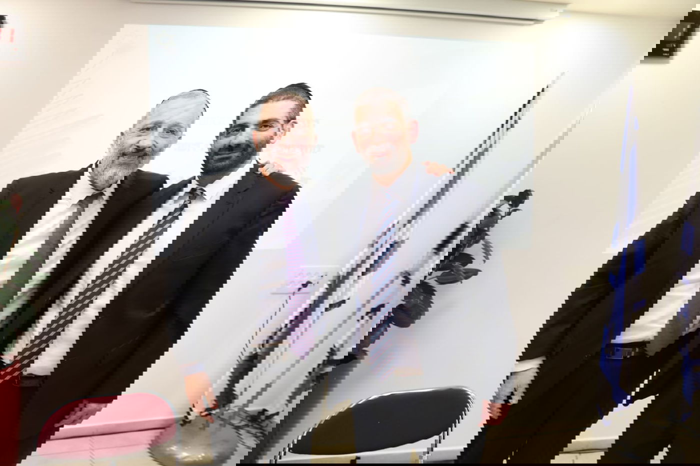 השר מלכיאלי נכנס למשרד הדתות: "נקדש שם שמיים"