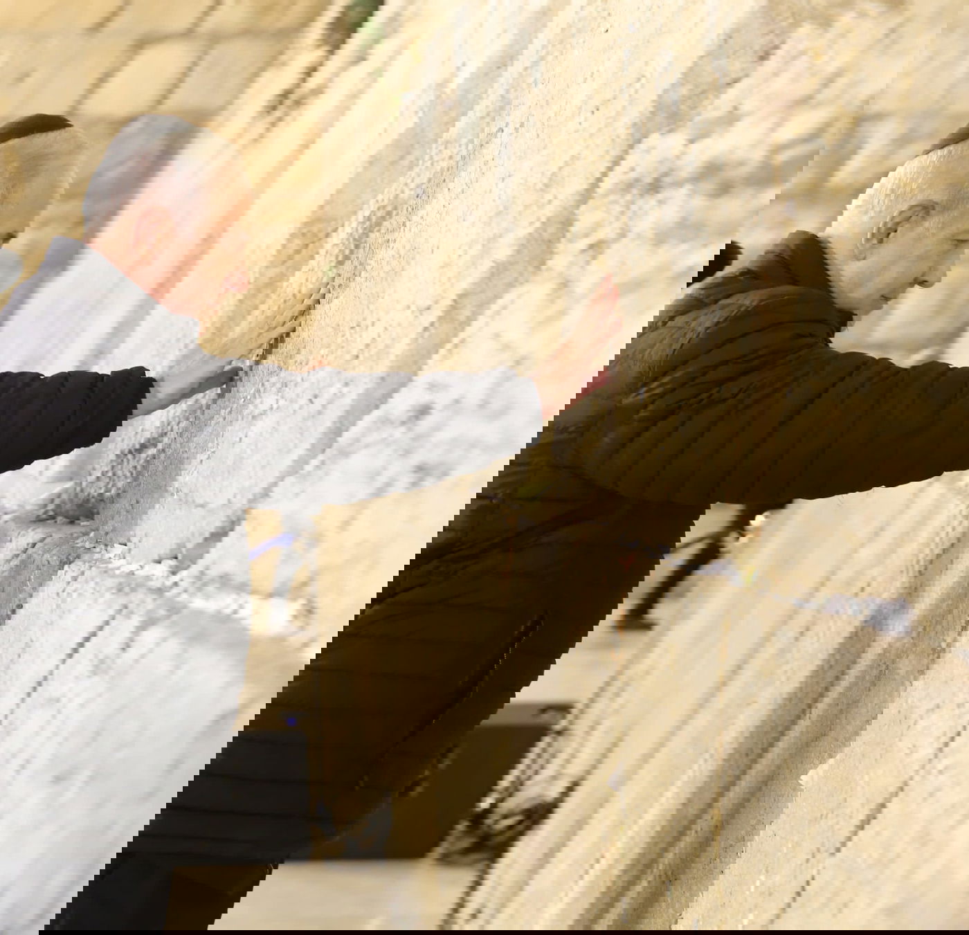 ראש הממשלה בנימין נתניהו ורעייתו ביקרו בכותל