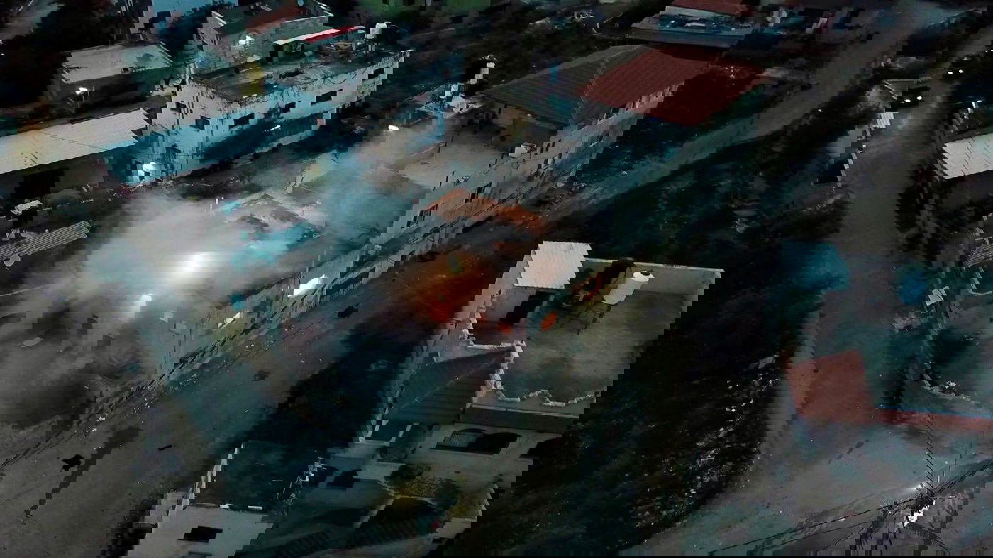 תיעודים דרמטים: בית המחבלים מתפוצץ; 2 פלסטינים נהרגו