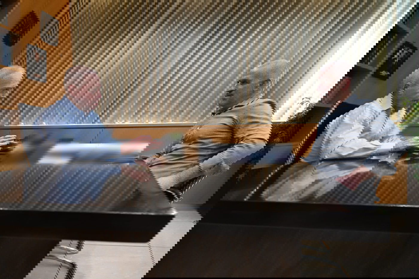 בר וגלנט בפגישה