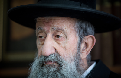 "חמור, טמבל, טיפש": הפוסק הספרדי במתקפה נגד השר סמוטריץ' | תיעוד