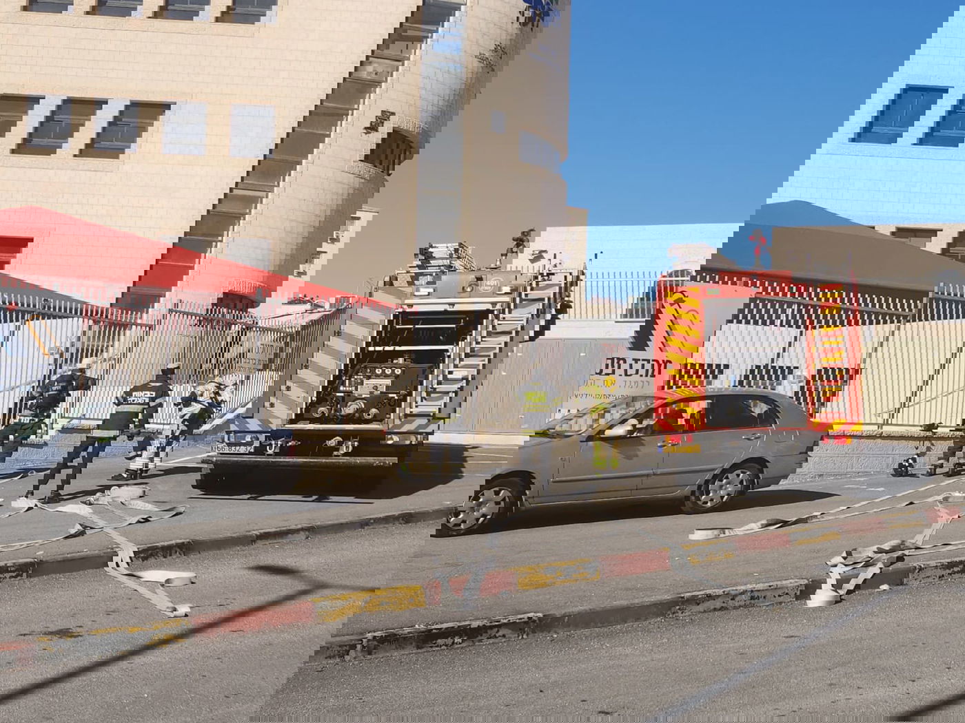 "שמענו פיצוץ בארוחת בוקר": שריפה פרצה בביתר עילית