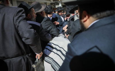 מיטתו של הגר"ש בעדני זצוק"ל