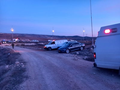 הר חברון: צעיר נפצע בינוני מדקירה, המחבל נורה וחוסל