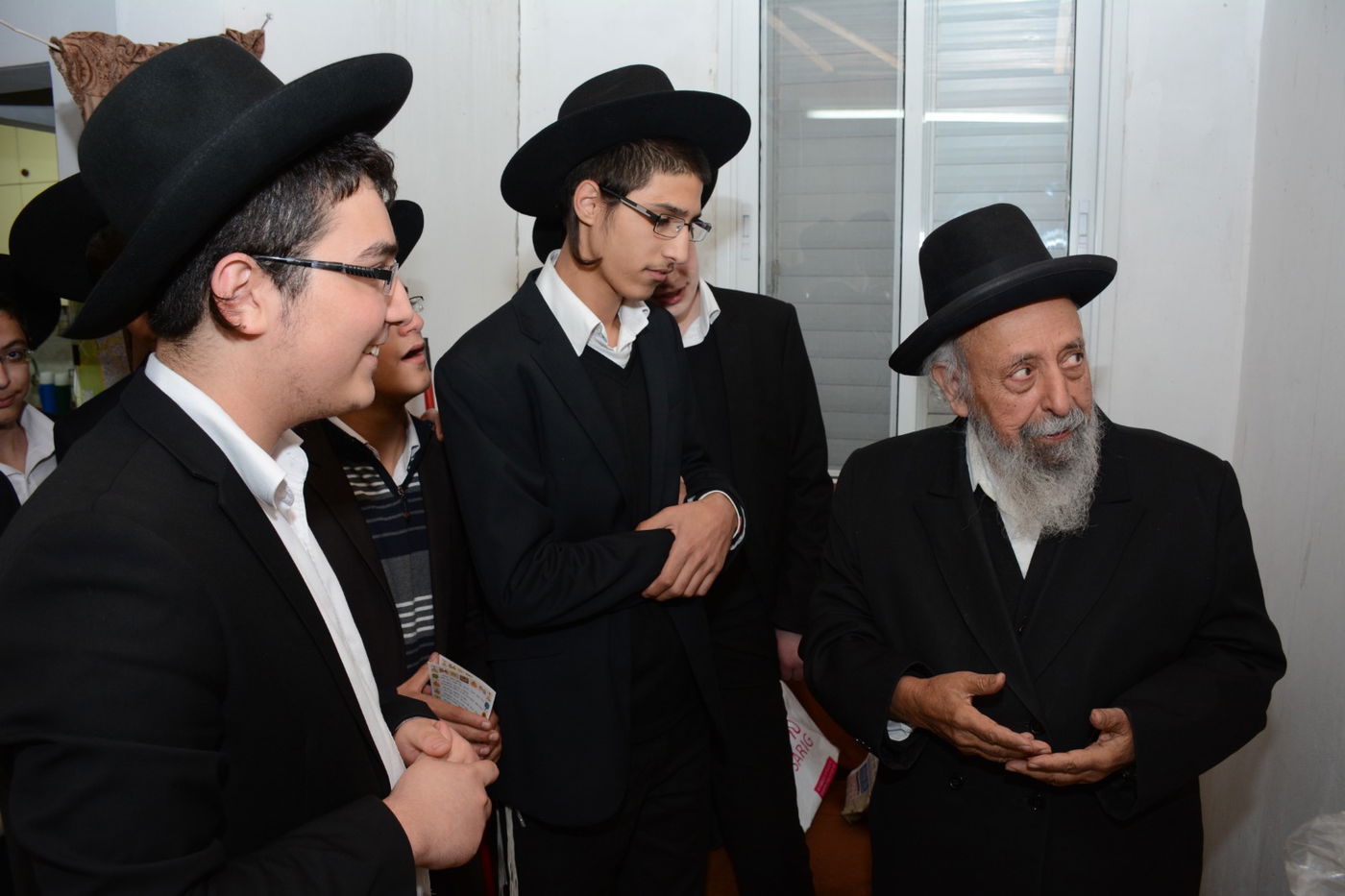 הגאון הרב שמעון בעדני זצוק"ל "שותף להצלת הדור"