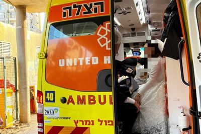 כלה חרדית נתקעה בפקקי הלוויה ופונתה לאולם באמבולנס