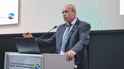 מתניה אנגלמן, הבוקר