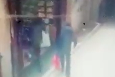 תיעוד דרמטי: המסתערבים נכנסים למאפייה - הכוחות המיוחדים מוזנקים