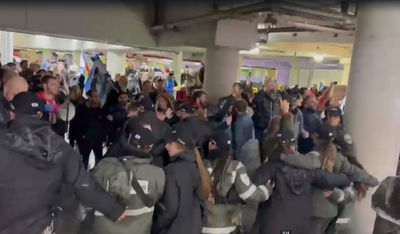 ההפגנה בתל אביב, הערב