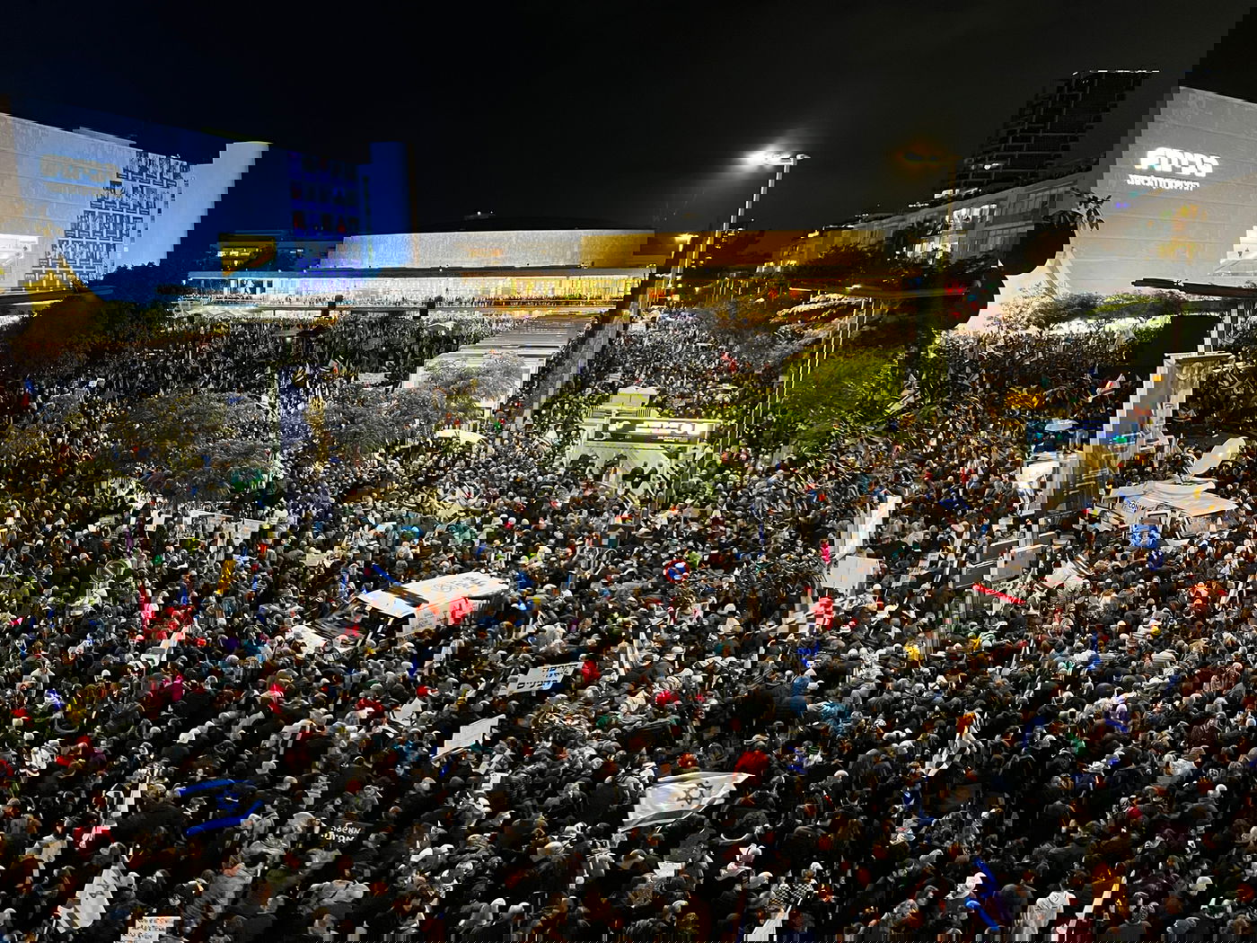 ההפגנה בתל אביב, אמש