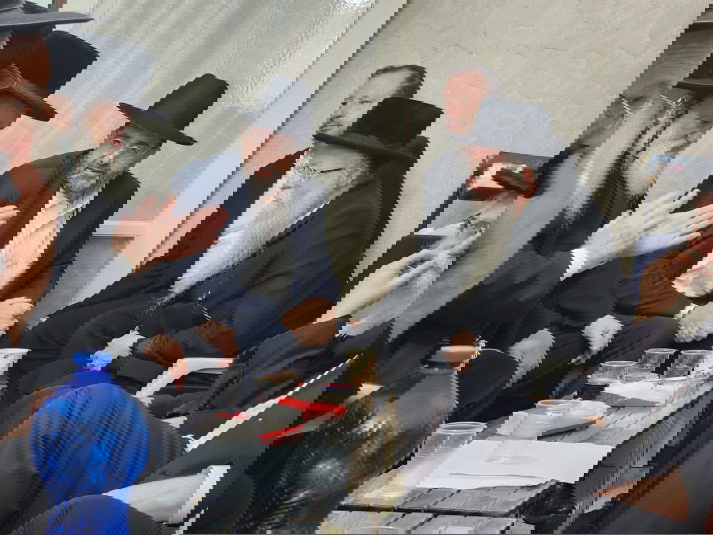 אדמו"רים ורבנים לצד שרים, ח"כים ואישי ציבור ניחמו את מנכ"ל ומייסד 'עלה' הרב יהודה מרמורשטיין