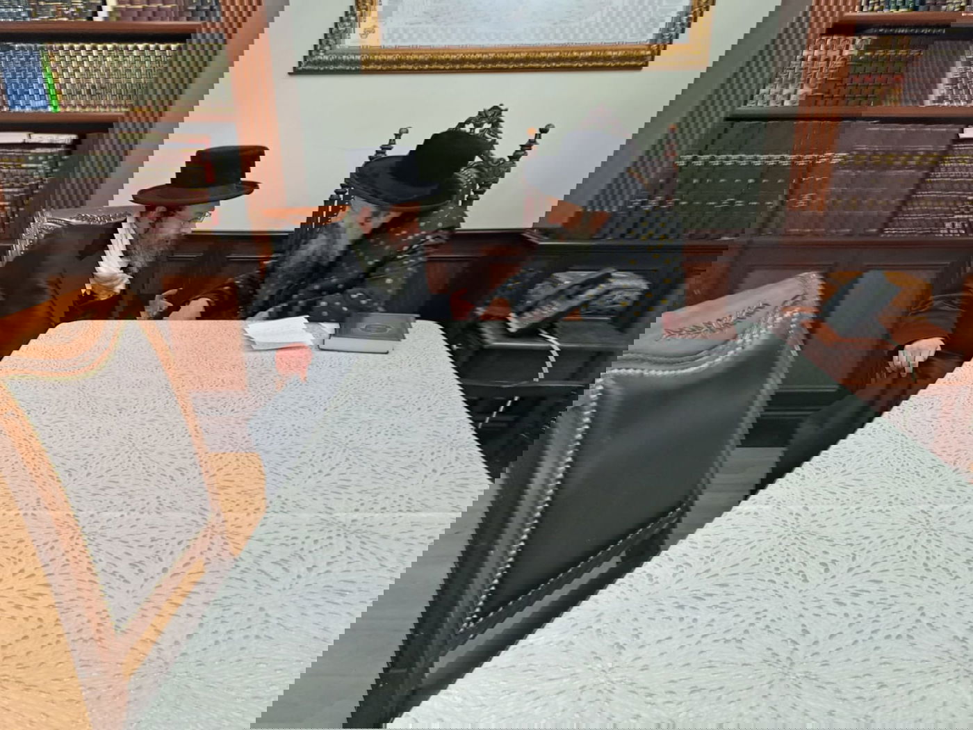 גאב"ד זוועהיל בביקור בארה"ב | תיעוד מיוחד