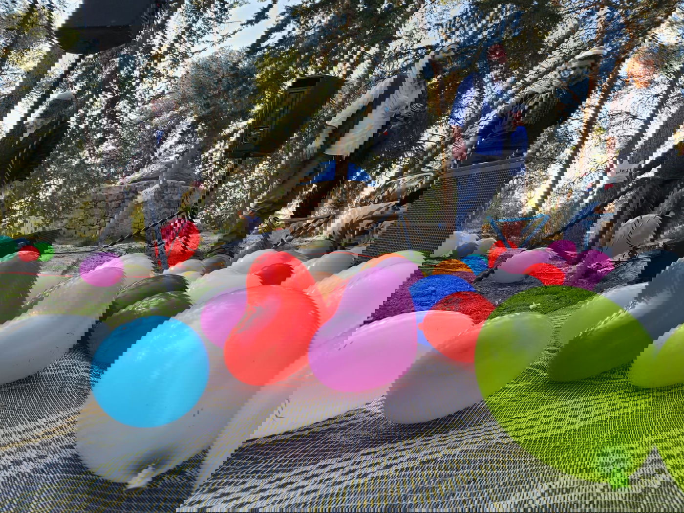 הפתעה בקבר מתתיהו - חתונה; "דווקא פה מתאים להתחתן" | תיעוד