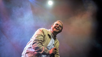 דוד בן ארזה מרגש בסינגל חדש: "תכלת ולבן"