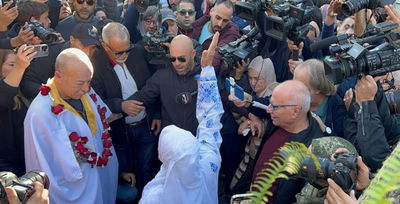 החגיגות למאהר יונס