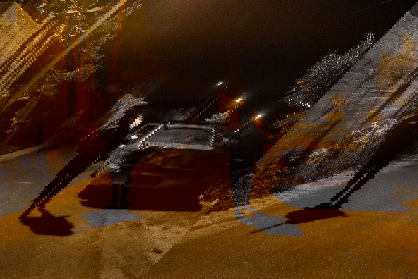 לוחמי צה"ל עצרו שני מבוקשים | צפו בפעילות