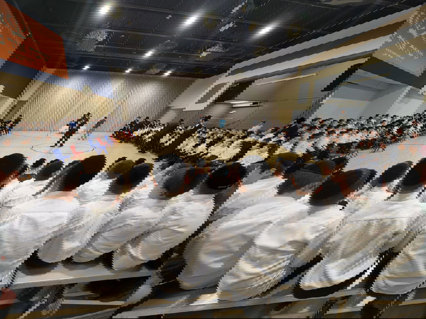 האדמו"ר מקאליב ערך ביקור חיזוק בקהילה היהודית בשיקאגו