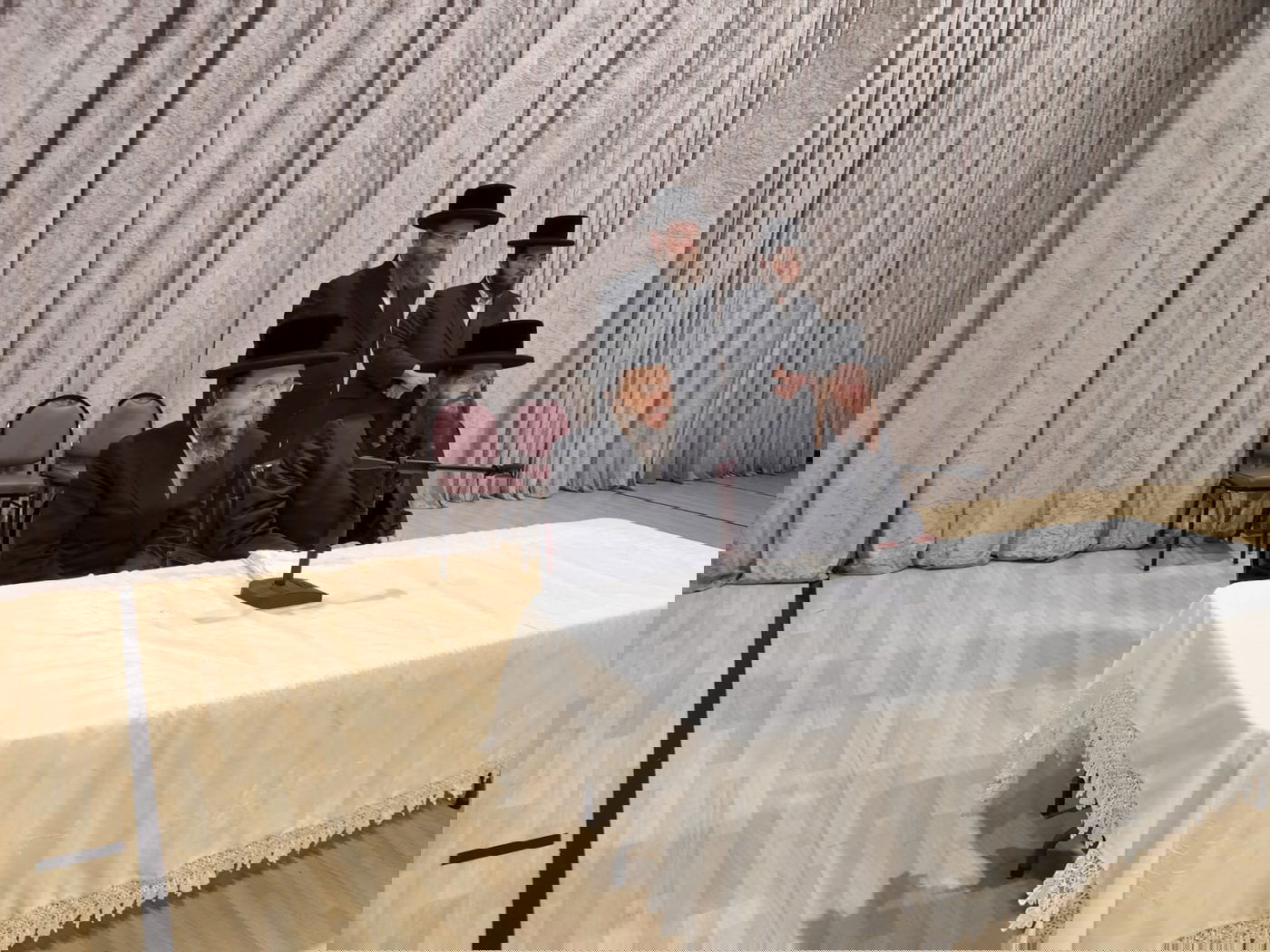 האדמו"ר מקאליב ערך ביקור חיזוק בקהילה היהודית בשיקאגו