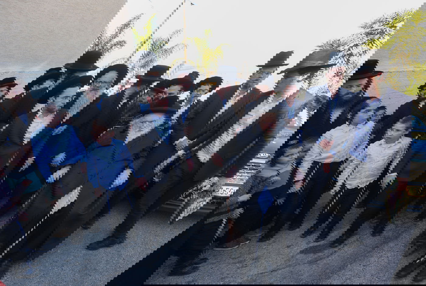 ראב"ד העדה החרדית חיזק את טבריה והתפלל במירון