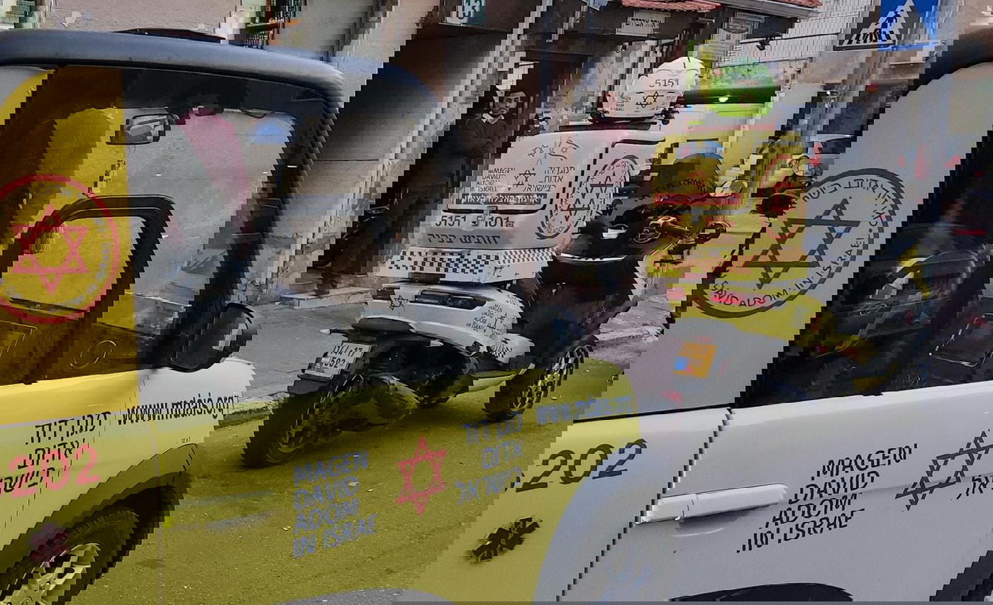 בן 65 התמוטט בבית כנסת; פונה לאחר שהוחזר הדופק