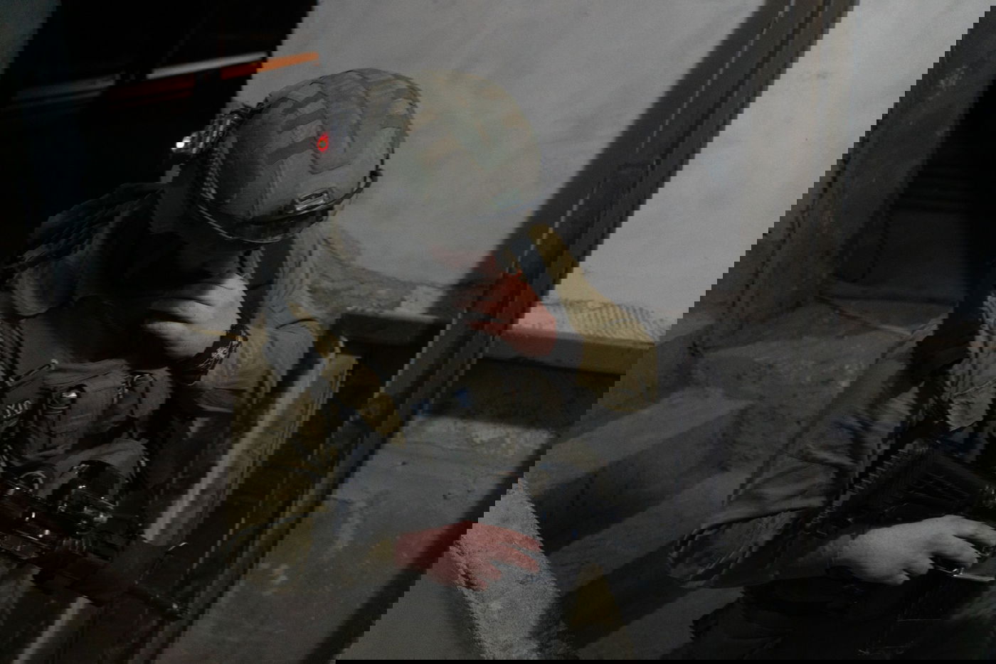 ארבעה מבוקשים נעצרו; כספי טרור נתפסו | תיעוד