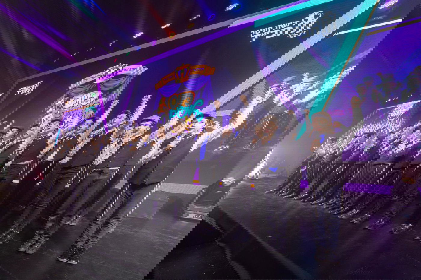 רבבות תלמידי מוסדות חב"ד משתתפים בשרשרת אירועי ענק