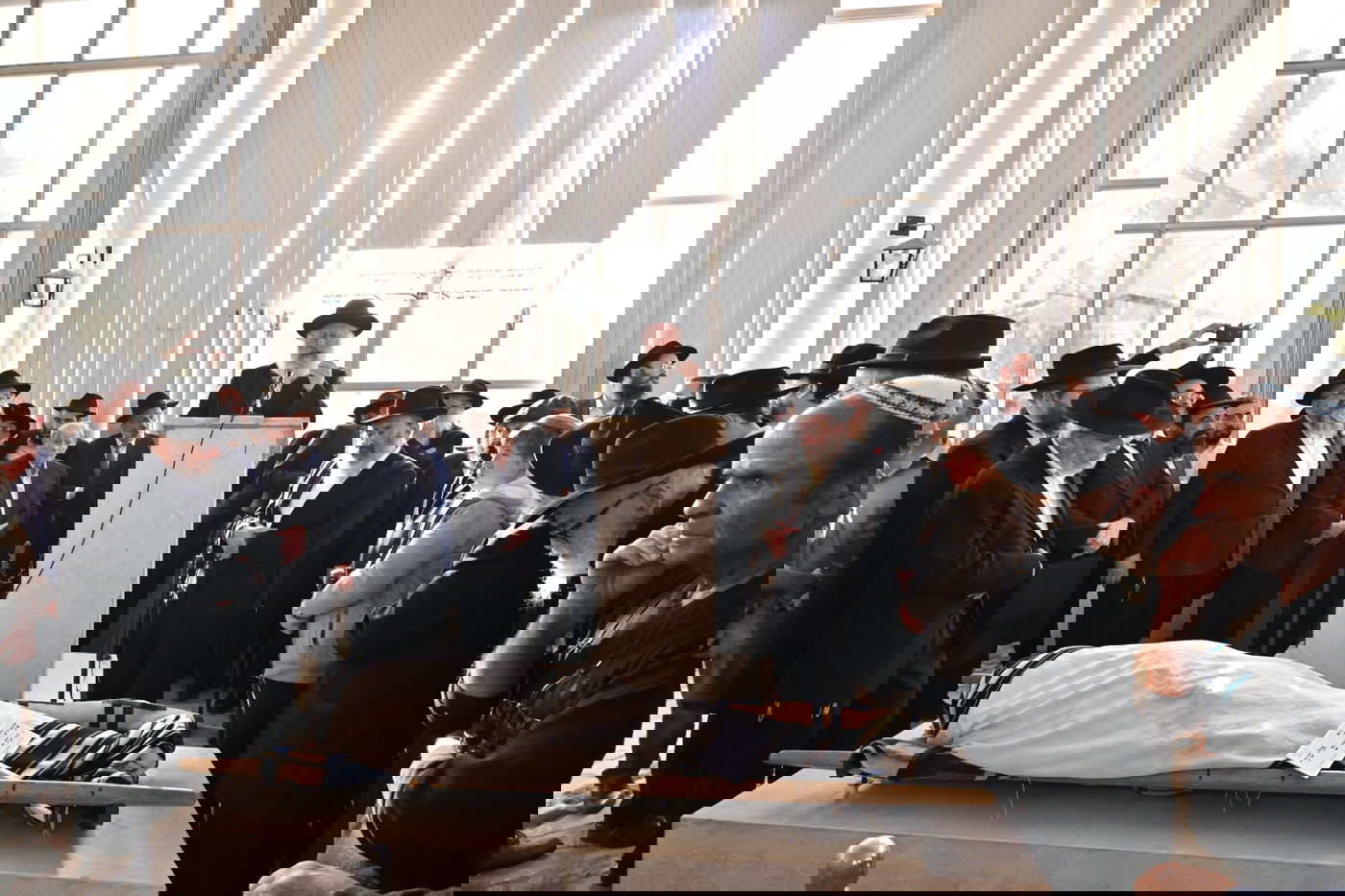 תיעוד: גדולי ישראל ואישי ציבור בהלווית הגר״ש אליטוב זצ״ל