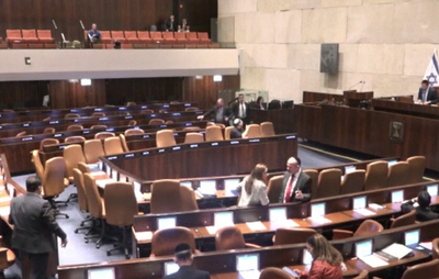 "זבל", אמר עופר כסיף לשר שהודיע: "אגיש תלונה"