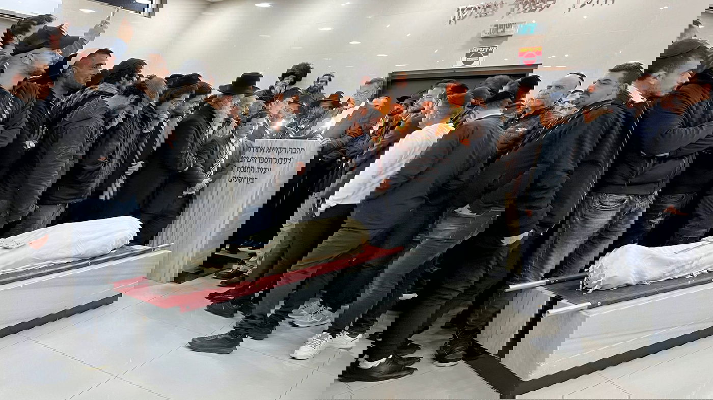 חלק מנרצחי הפיגוע הובאו למנוחות: "נער טהור עיניים שלא חטא"