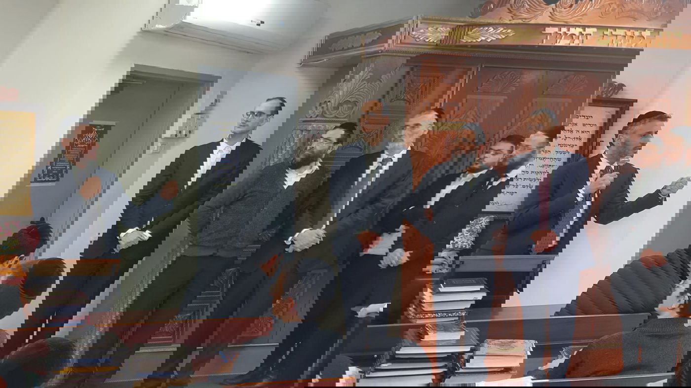 לאחר הטבח הנוראי: השר חיים ביטון ביקר בתלמודי התורה