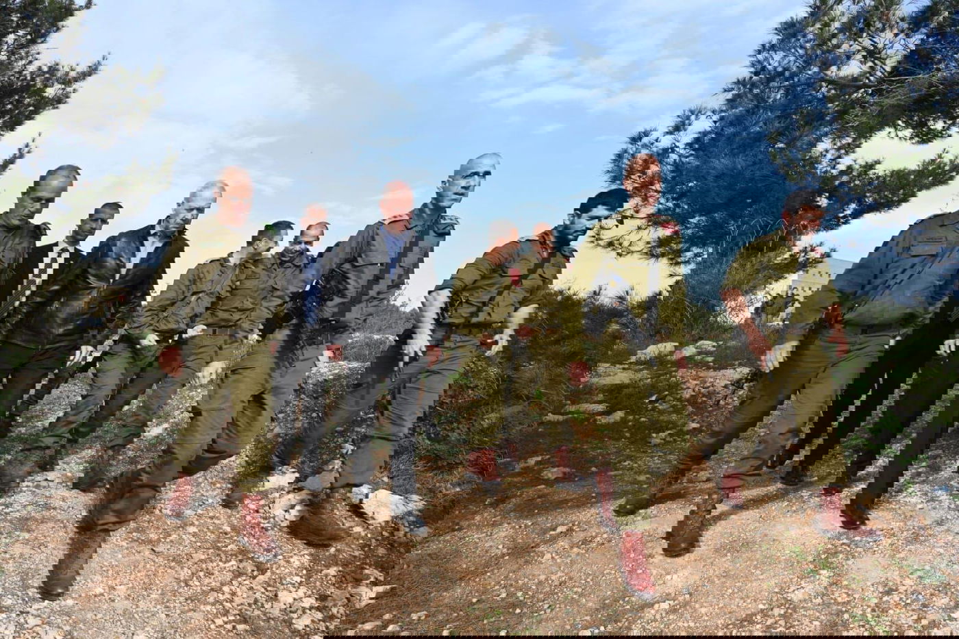 השר יואב גלנט: "נביא כל מחבל לבית משפט או בית קברות"