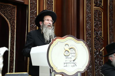 ראש ישיבת סלונים הגר"מ ברזובסקי